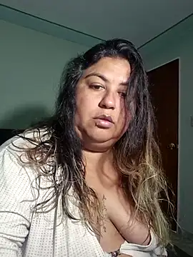 Snapshot of curvy_diva_ chatting on 03/09/26, 11:19 curvy diva online show from 03/09/26, 11:19