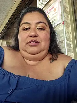 Snapshot of curvy_diva_ chatting on 03/06/26, 02:23 curvy diva online show from 03/06/26, 02:23