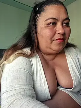 curvy diva  online show from 02/09/26, 09:57