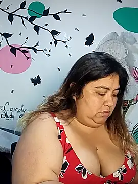 Snapshot of curvy_diva_ chatting on 11/10/25, 10:09 curvy diva online show from 11/10/25, 10:09