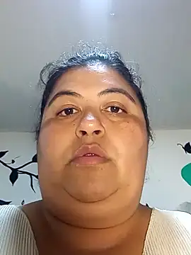 Snapshot of curvy_diva_ chatting on 11/20/25, 10:27 curvy diva online show from 11/20/25, 10:27