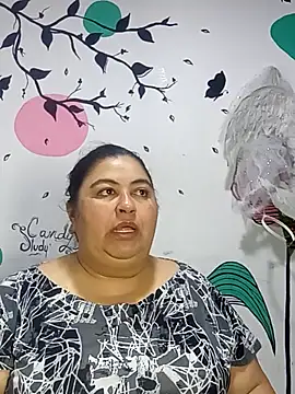 Snapshot of curvy_diva_ chatting on 11/02/25, 09:14 curvy diva online show from 11/02/25, 09:14