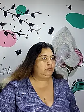 Snapshot of curvy_diva_ chatting on 11/06/25, 09:46 curvy diva online show from 11/06/25, 09:46