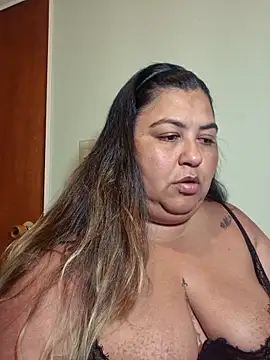 Snapshot of curvy_diva_ chatting on 03/16/26, 01:24 curvy diva online show from 03/16/26, 01:24