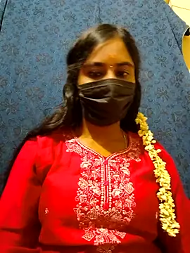 mini-queen online show from 12/19/25, 10:39