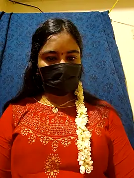 mini-queen online show from 03/22/26, 08:49