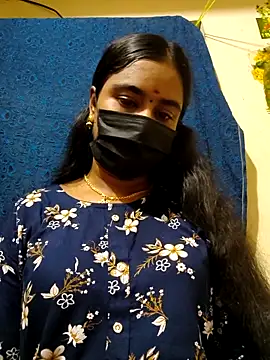 mini-queen online show from 04/13/26, 04:55