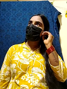 mini-queen online show from 04/08/26, 06:31