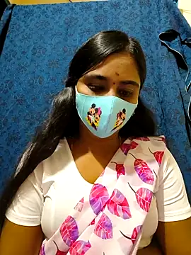 mini-queen online show from 11/05/25, 04:32