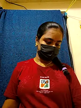 mini-queen online show from 04/01/26, 06:05