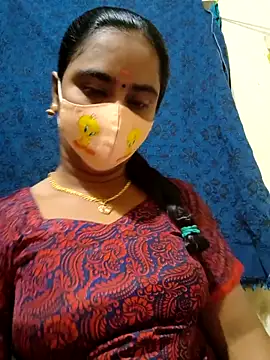 mini-queen online show from 02/09/26, 05:22