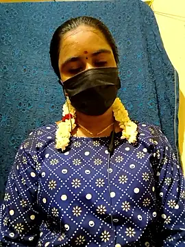 mini-queen online show from 04/12/26, 04:10