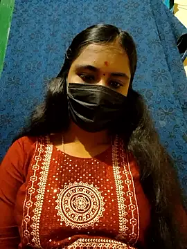 mini-queen online show from 10/25/25, 05:24