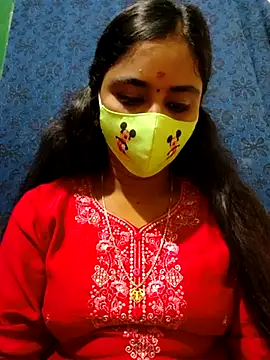 mini-queen online show from 10/24/25, 05:12