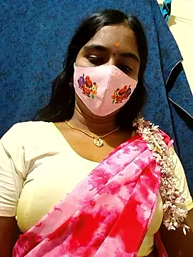 mini-queen online show from 01/11/26, 02:13