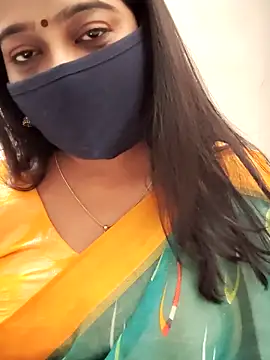 saritha29 online show from 12/18/25, 09:58