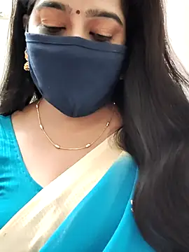 Snapshot of saritha29 chatting on 06/30/26, 05:18 saritha29 online show from 06/30/26, 05:18
