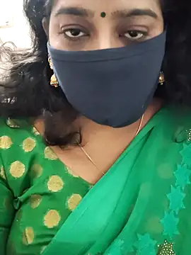 saritha29 online show from 10/25/25, 11:53