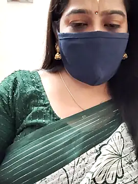 saritha29 online show from 04/26/26, 09:39