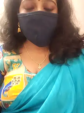 Snapshot of saritha29 chatting on 09/21/25, 10:53 saritha29 online show from 09/21/25, 10:53