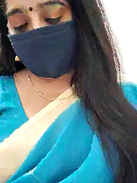 Snapshot of saritha29 chatting on 07/19/26, 09:39 saritha29 online show from 07/19/26, 09:39