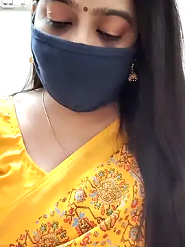 saritha29 online show from 04/28/26, 04:33