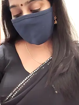 saritha29 online show from 12/20/25, 04:43