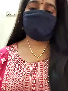 Snapshot of saritha29 chatting on 07/12/26, 04:41 saritha29 online show from 07/12/26, 04:41