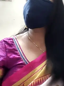 saritha29 online show from 11/24/25, 05:02