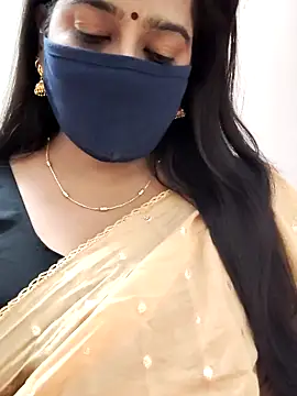 Snapshot of saritha29 chatting on 06/17/26, 05:01 saritha29 online show from 06/17/26, 05:01