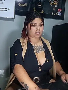 snow belle online show from 09/24/25, 11:54