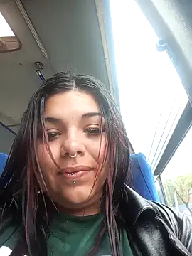 snow belle online show from 12/01/25, 05:58