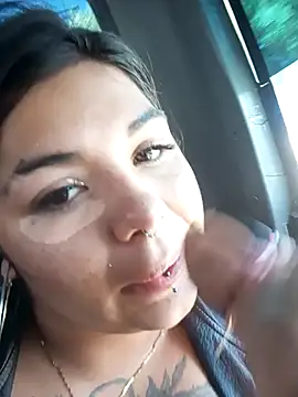 snow belle online show from 11/22/25, 07:13