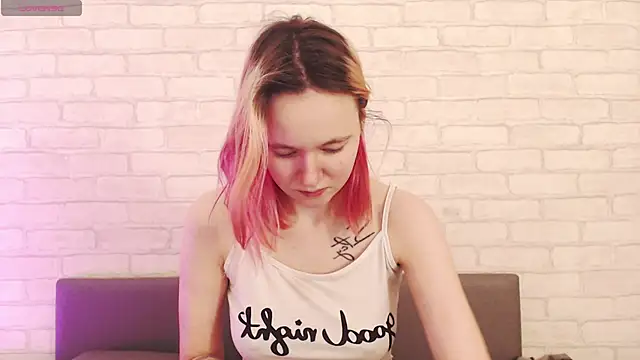 Snapshot of Ericha_Stone chatting on 02/11/26, 01:38 Ericha Stone online show from 02/11/26, 01:38