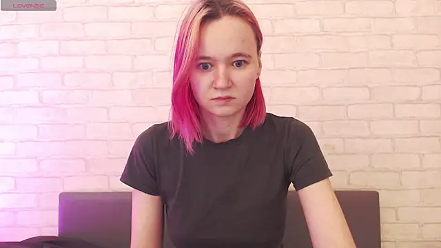 Ericha Stone online show from 11/02/25, 02:27