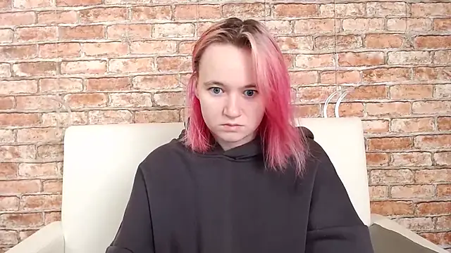 Snapshot of Ericha_Stone chatting on 11/16/25, 03:11 Ericha Stone online show from 11/16/25, 03:11