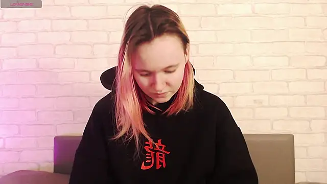 Ericha Stone online show from 03/13/26, 01:32