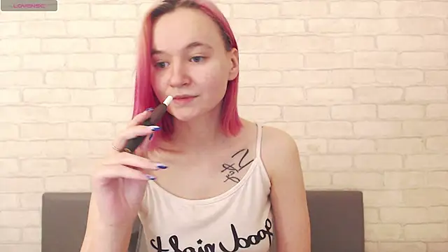 Ericha Stone online show from 10/18/25, 01:51