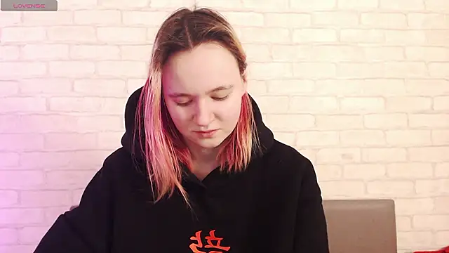 Snapshot of Ericha_Stone chatting on 02/26/26, 01:38 Ericha Stone online show from 02/26/26, 01:38