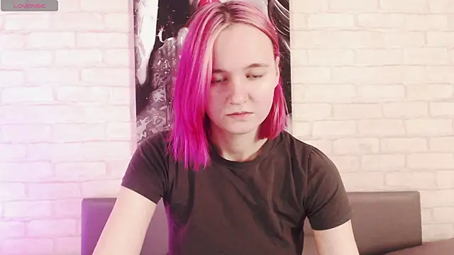 Ericha Stone online show from 09/22/25, 08:09