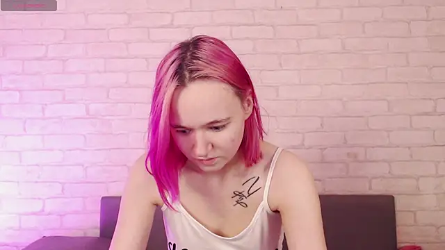 Ericha Stone online show from 10/11/25, 01:28