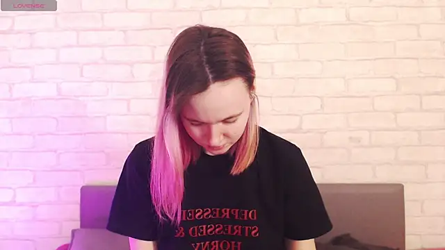 Ericha Stone online show from 04/14/26, 07:57