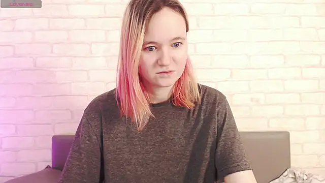 Ericha Stone online show from 03/05/26, 01:24