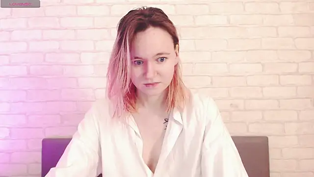 Ericha Stone online show from 04/24/26, 01:18