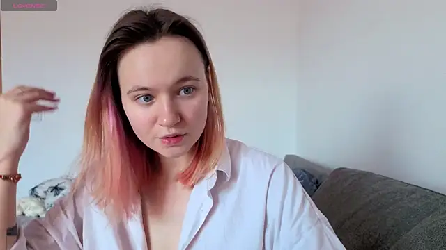 Ericha Stone online show from 05/04/26, 08:17