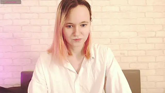 Ericha Stone online show from 03/21/26, 01:40