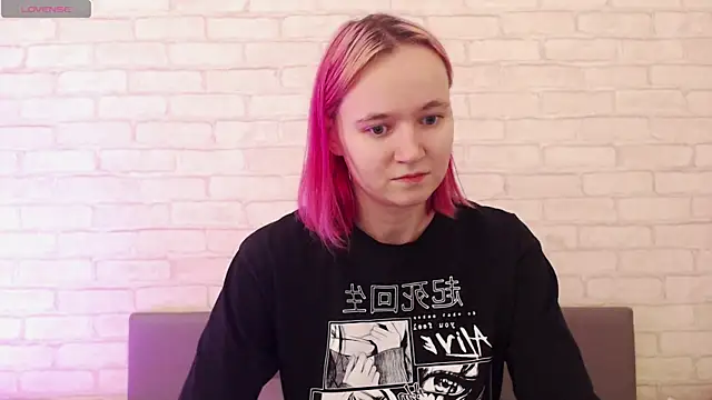 Ericha Stone online show from 10/21/25, 08:03