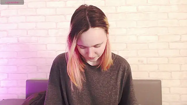 Ericha Stone online show from 04/02/26, 01:35