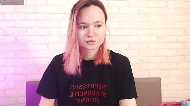 Ericha Stone online show from 04/17/26, 01:41