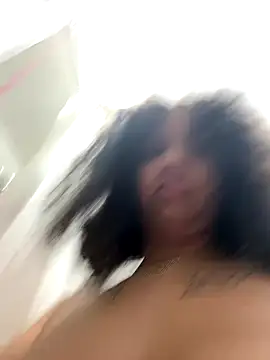 StylishEchium online show from 12/16/25, 07:12